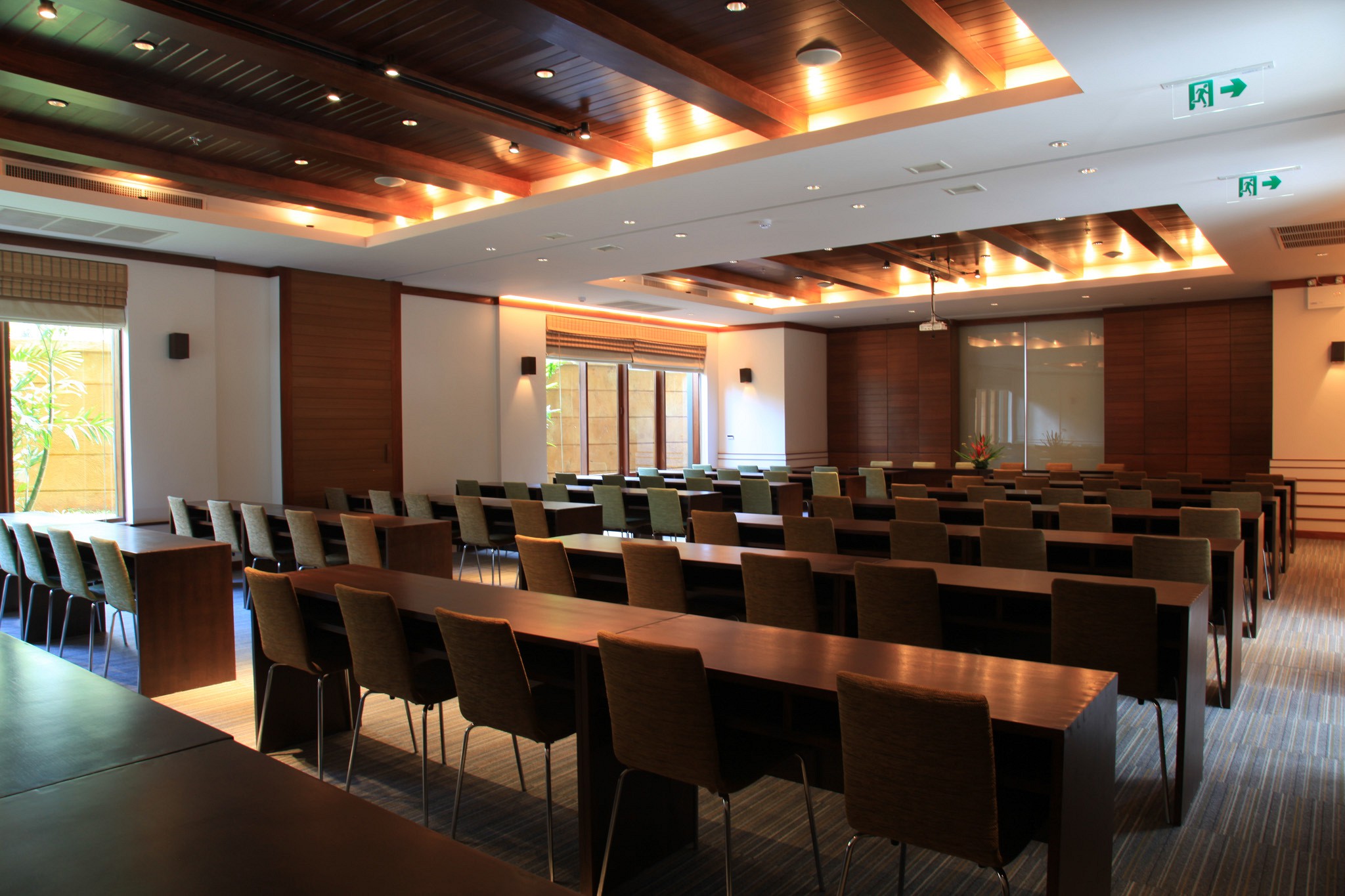 Mai Meeting Room